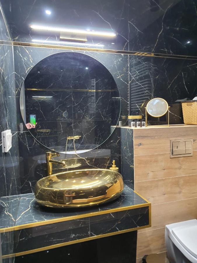 Apartament Dubaj 格利维采 外观 照片