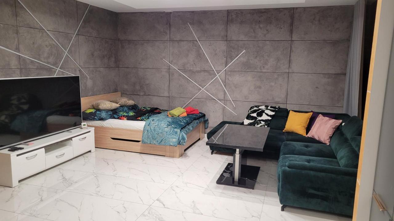 Apartament Dubaj 格利维采 外观 照片